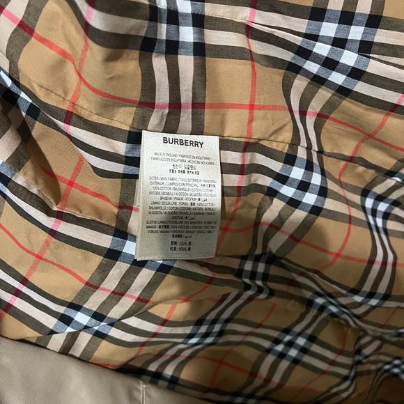 Burberry Trench Coat NWT - Picture 6 of 7